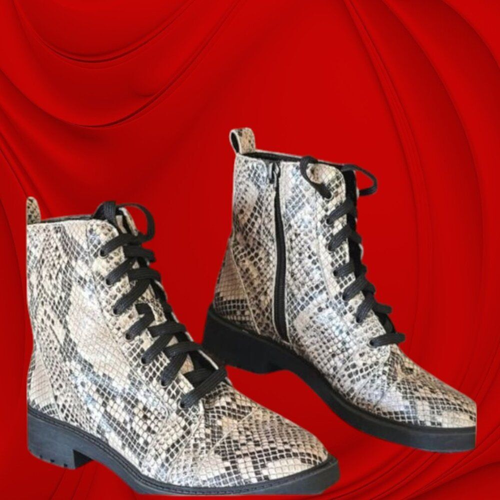 Paolo Snakeskin Lace‑Up Boots Women’s Size SM Sz 5